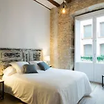 Almada Apartment